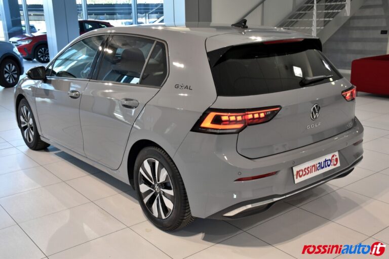 VOLKSWAGEN NEW GOLF 8.5 1.5 ETSI 150 CV DSG LIFE GOAL EDITION USATA
