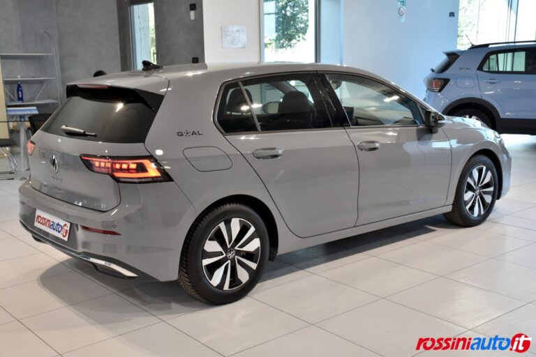 VOLKSWAGEN NEW GOLF 8.5 1.5 ETSI 150 CV DSG LIFE GOAL EDITION USATA