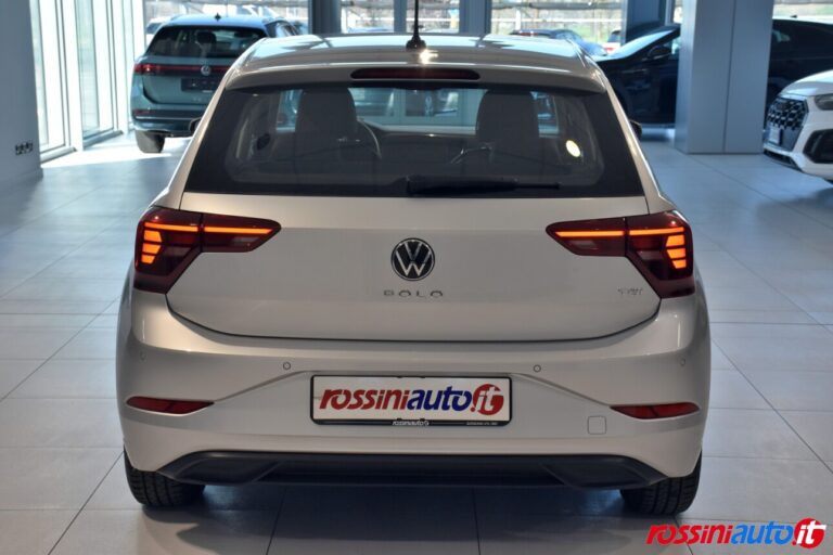 VOLKSWAGEN NEW POLO METANO 1.0 TGI 90 CV LIFE USATA