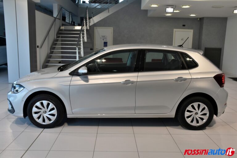 VOLKSWAGEN NEW POLO METANO 1.0 TGI 90 CV LIFE USATA