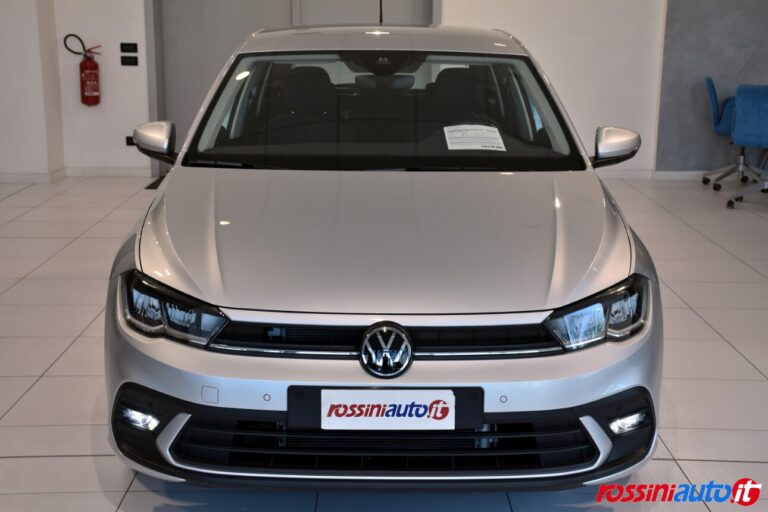 VOLKSWAGEN NEW POLO METANO 1.0 TGI 90 CV LIFE USATA