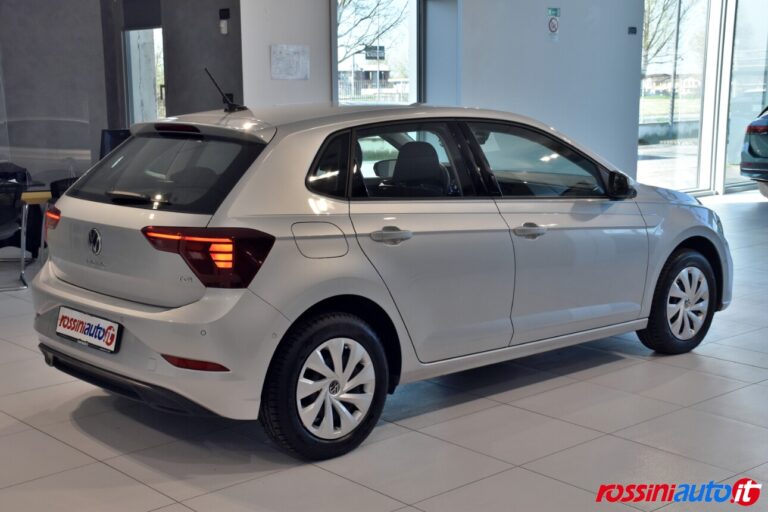 VOLKSWAGEN NEW POLO METANO 1.0 TGI 90 CV LIFE USATA