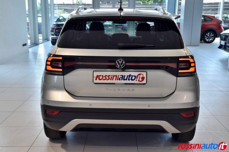 VOLKSWAGEN T-CROSS 1.0 TSI 110 CV ADVANCED USATA