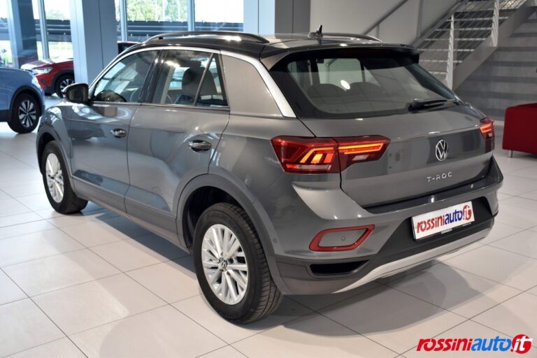 VOLKSWAGEN NEW T-ROC 1.0 TSI 110 CV LIFE USATO